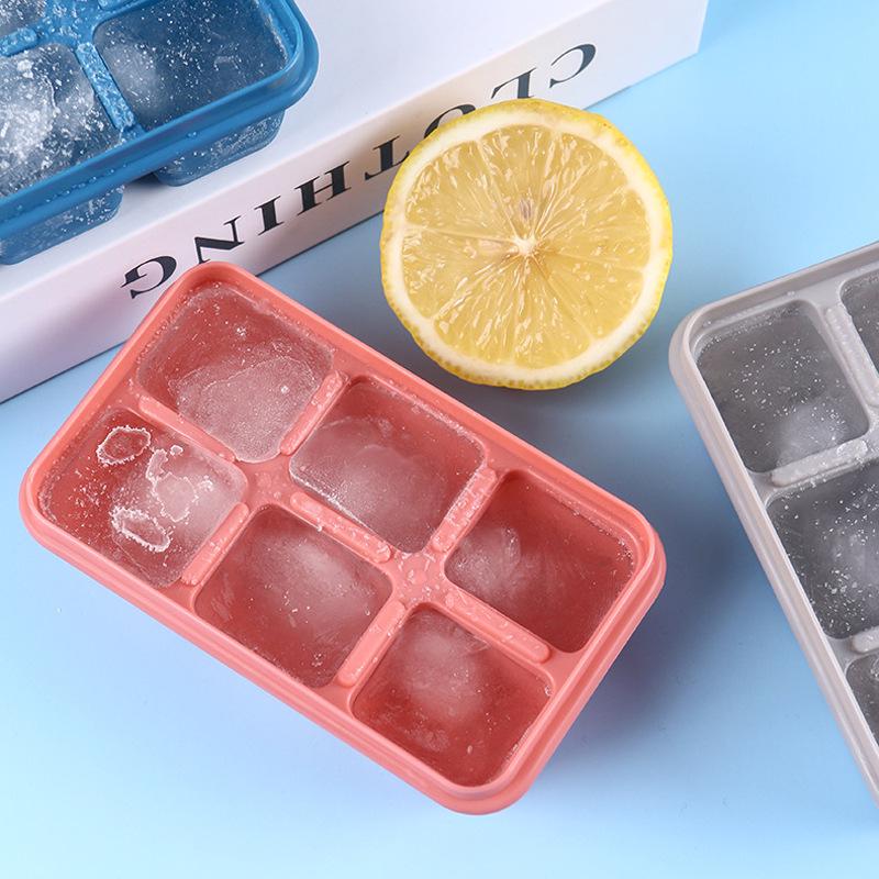 Silicone Ice Cube Tray with Lid for Quick Freezing In Home Refrigerator