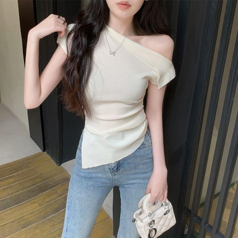 Pure Desire Sexy Slanted Shoulder Knitted Sweater Women's Summer Design Feeling Open Shoulder Irregular One-word Shoulder Shirt Spice Girl Short Top