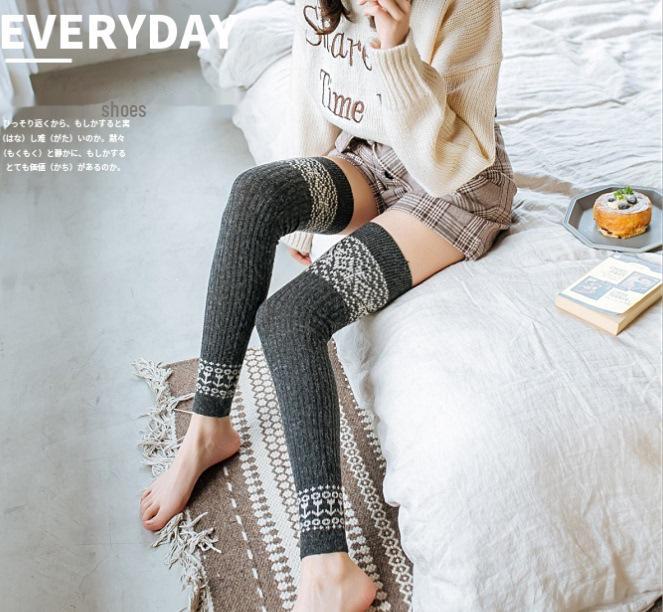 

Японские женские теплые шерстяные носки длиной до колена для осени и зимы One Size