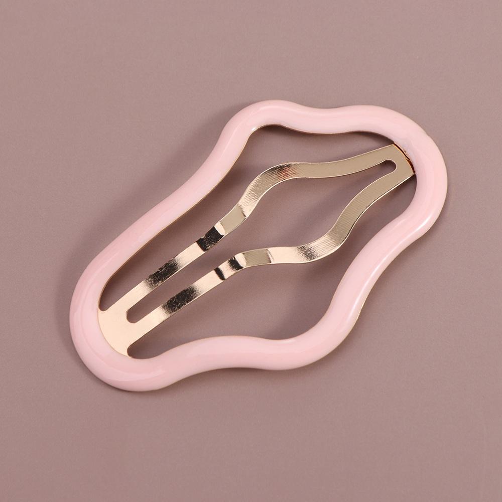 Cute Geometric Clouds Bb Clips Metal Hollow Cloud Hair Clip Korean Style Y2k Hollow Metal Hairpin Photograph