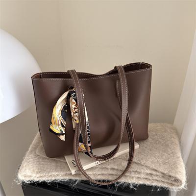 Retro Large-capacity Bag, New Autumn and Winter Fashion Versatile Shoulder Tote Bag, Commuter Women's Bag for Work