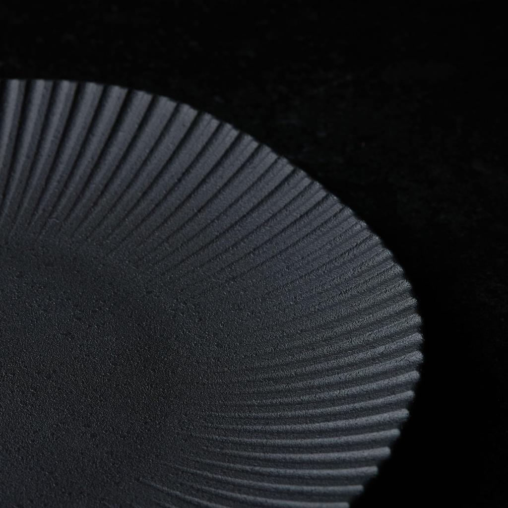 [ware hendey] 24cm Designový talíř, Nerozbitný, Vyrobeno v Japonsku, Prémiová černá, Žáruvzdorný (240 °C), Vhodné do myčky a mikrovlnné trouby, Odolný plast