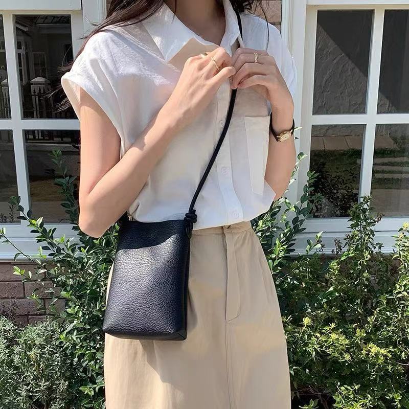 Spring and Summer New Crossbody Mobile Phone Bag I Fashion Casual Mini Bag Women's Soft Leather Shoulder Bag