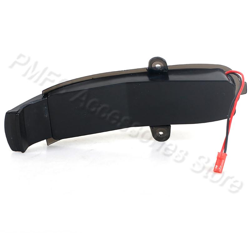 1Pair LED Dynamic Rearview Mirror Turn Signal Light Side Mirror Indicator Lamp For Mercedes Benz C-Class CL203 W203 2000-2007