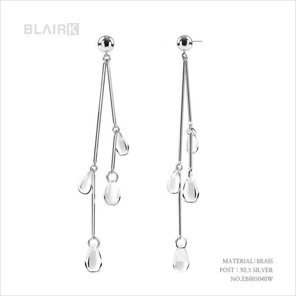 

[]Білі сережки-краплі (1945340)