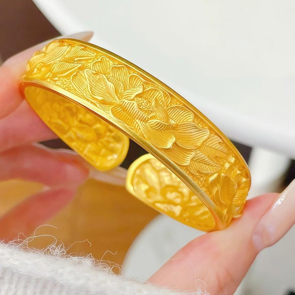Opening Chinese Style Bangle Wide Wrist Jewelry Exquisite Golden Bracelets  Festival Gifts
