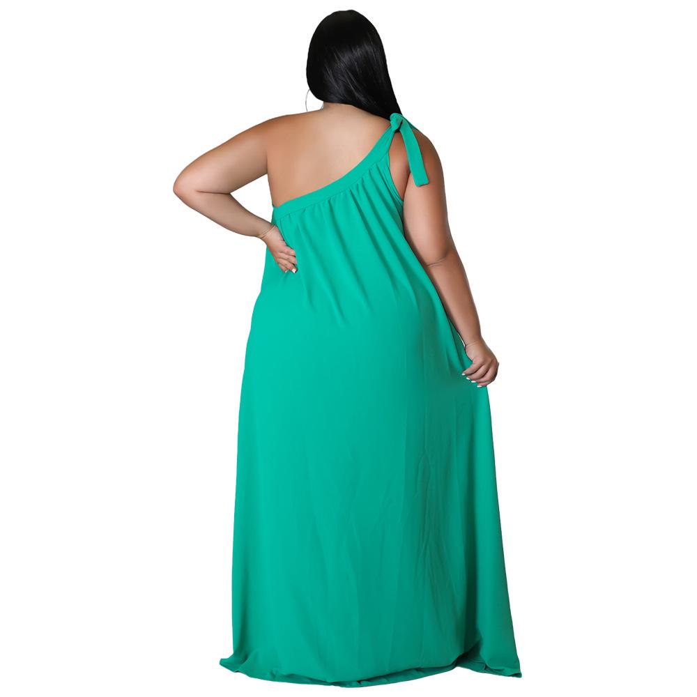 2022 Plus Size Sleeveless One-Shoulder Backless Halter Dress