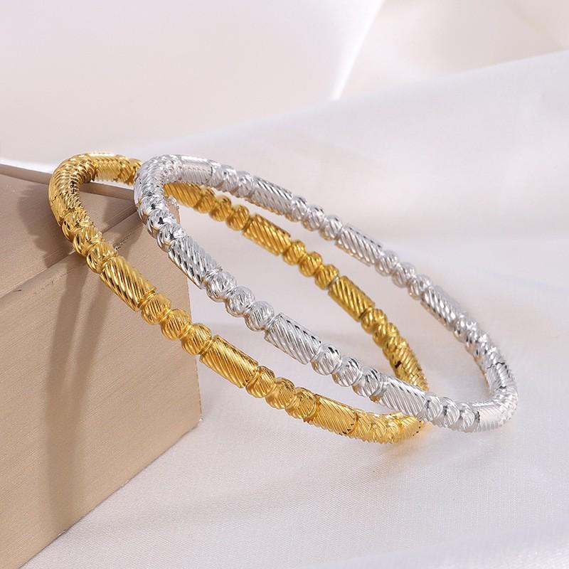 Starry Sky Silver Titanium Steel Bracelet for Women - High-End, Versatile, Full Diamond, Non-Fading Fashion Accessory