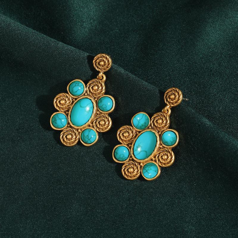 Yong Nuo Vintage Retro Jewelry: High-End, Colorfast Antique Earrings