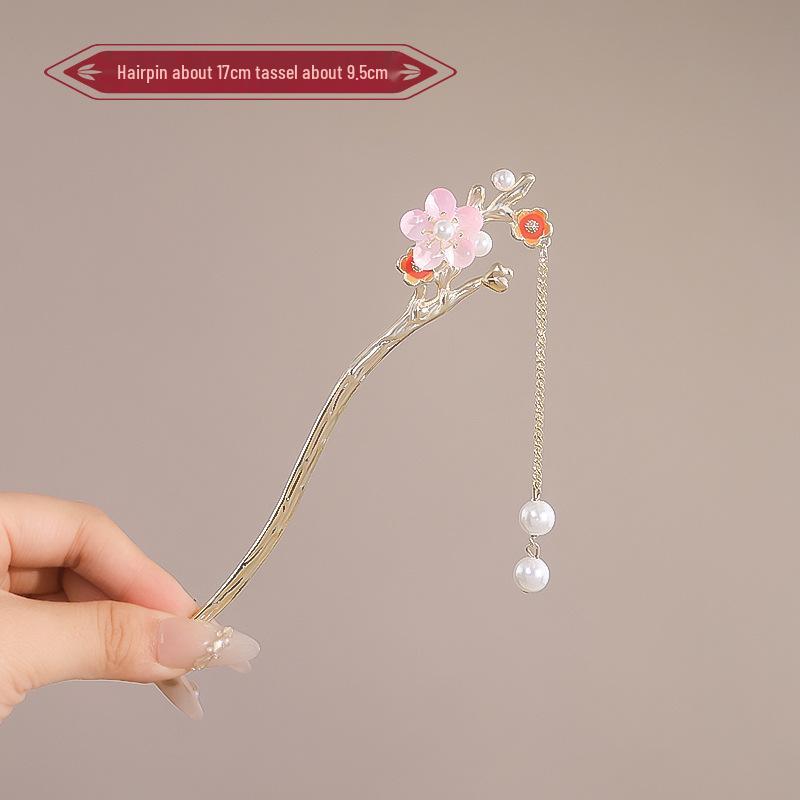 Elegant Red Rose Tassel Hairpin - U-shaped Hair Accessory for Women, Perfect for Updos and Traditional Attire.
