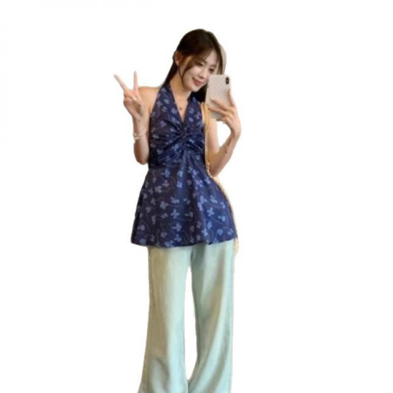 French Hanging Neck Floral V-neck Vest Shirt Women's Skirt Swinging Kink Waist Tight Chic Sweet Spicy Top