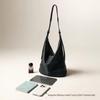 Qiu Zhen Large Capacity Fashion Tote & Crossbody Bucket Bag for Women