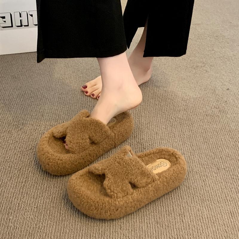 Premium soft-soled fluffy slippers for women's outer wear 2025 new autumn and winter thick-soled wool rolls home one-word cotton mop