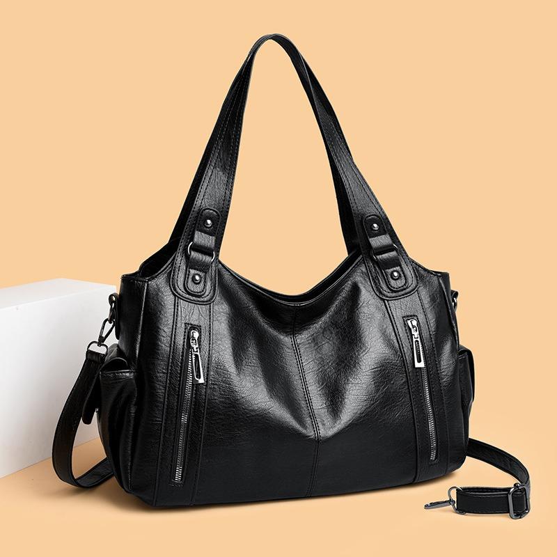 Shoulder Bag New Women's Messenger Bag Large Capacity Women's Texture Soft Leather Handbag Commuter Rivet Tote Bag