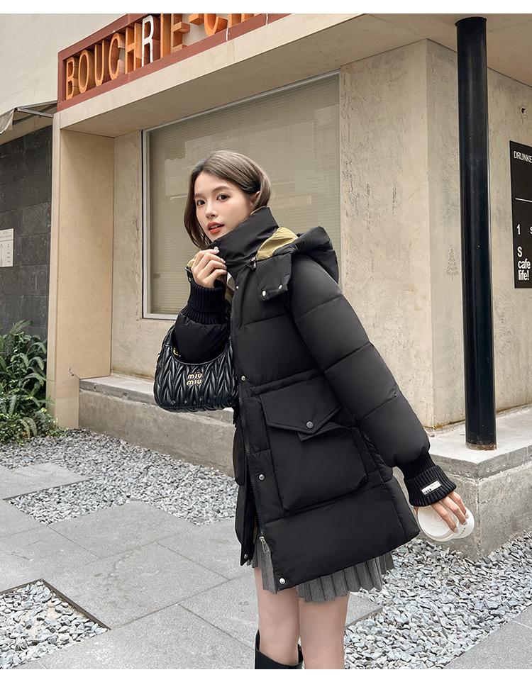 Women’s Short Hooded Windproof Thicken Warm Winter Jacket With Knitted Extension Sleeves