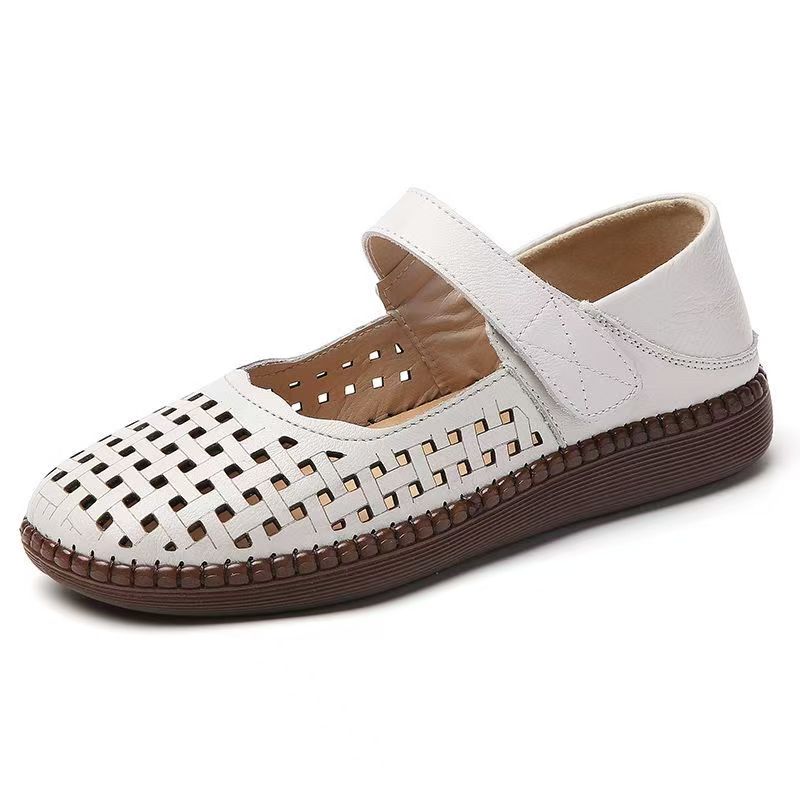 

Женские сандалии из натуральной кожи с вырезами, с открытым носом, на плоской подошве, летние, новые, с мягкой подошвой, нескользящие, с круглым носком, телесные, на липучке, обувь для пожилых 35 бежевый