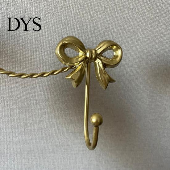 Metal Three Link Hook Iron Art Bow Triple Hook, Wall Mounted Decorative Hanger, French Retro Bedroom Style Gold Organizer for Entryway Bathroom