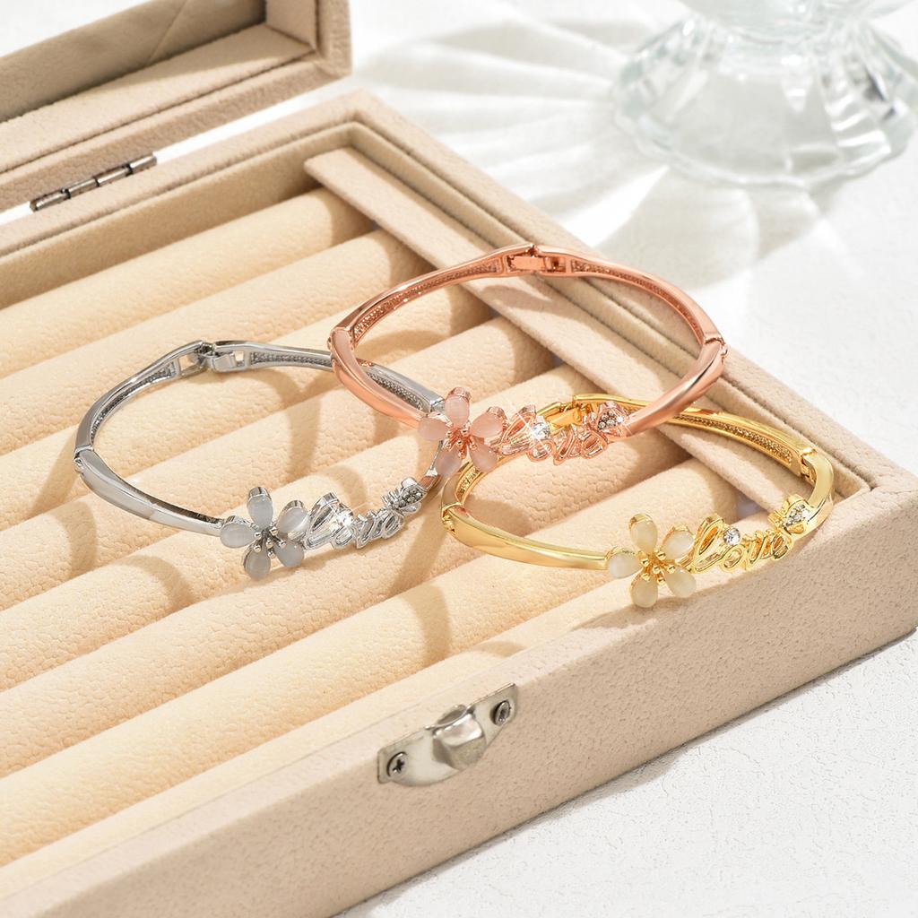 Jewelry Bracelet, Stylish And Elegant Alloy Flower Hollow Ladies Villa Bracelet Qixi Festival Gift