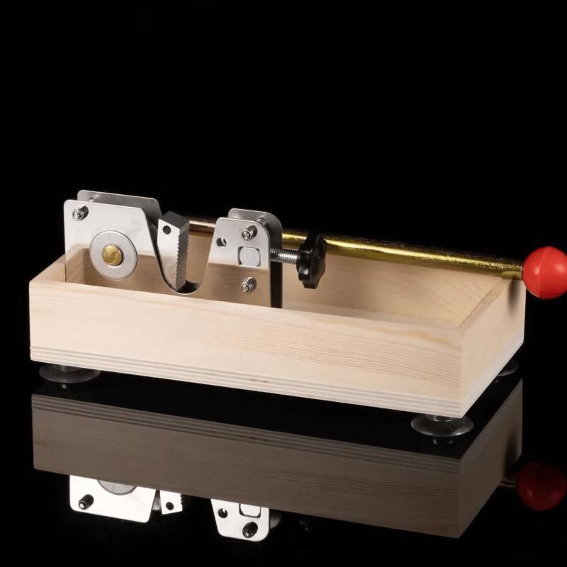 

ZISIZ Adjustable Stainless Steel Macadamia Nutcracker