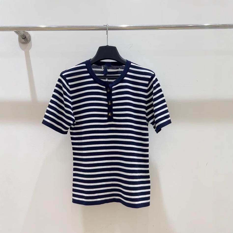 

Navy Style Striped Tencel Round Neck Short Sleeve Top with Small Buttons Medium
