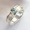 Vintage Hammered Copper Jewelry Ring for Ladies, Set with Blue Artificial Gemstones, Suitable for Casual Outings and Vacations