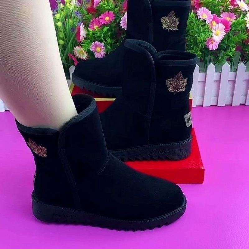 

2025 новые зимние популярные меховые интегрированные хлопковые туфли для мамы из мягкой кожи с утолщенной теплой нескользящей подошвой, женские зимние ботинки 40 чёрный