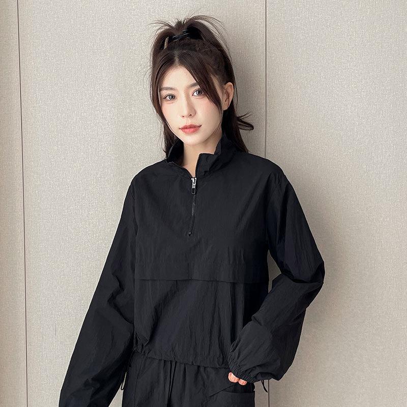 Women's Summer 2024 Running Sportswear Set: Outdoor Hiking Windbreaker & Cargo Pants