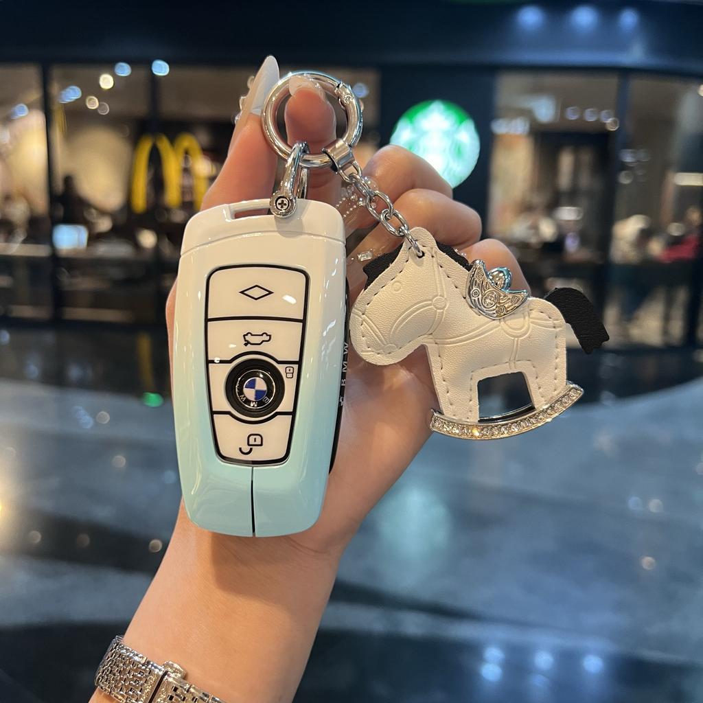 Fashion Silicone Car Remote Key Case Cover For BMW 1 3 5 7 Series X1 X3 X4 X5 F10 F15 F16 F20 F30 F18 F25 M3 M4 E34 Keychain IH2