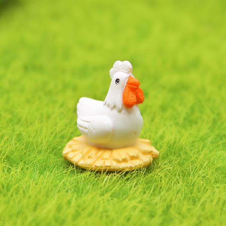 Hand-Made DIY Japanese Chicken Nest with Chicks and Eggs for Micro Landscape Gardening