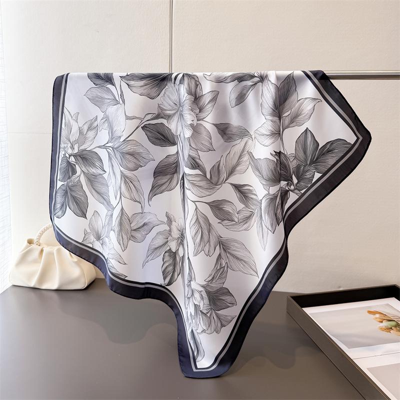 Fashion 70cm Square Scarves Women's Silk Scarf Spring and Summer Bandana Small Neckties Hairbands Bags Foulard Shawl