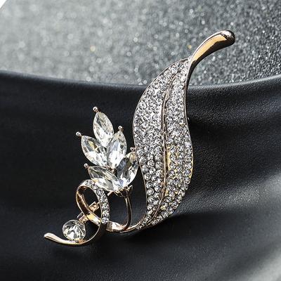 Daffodil Brooch Femininity Full Diamond Leaves Brooch Badge Premium Design Pin With Accessories