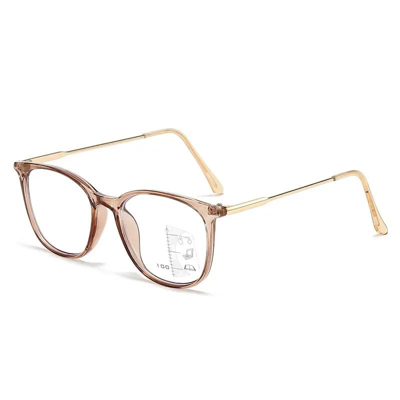 Fashionable Fashionable Presbyopia Glasses for Both Far and Near New Multifocal Photochromic reading eyeglasses Anti Blue Light Eyewear 1.5
