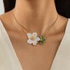Vintage Personality Colorful Oil-Dripping Five-Petal Flower Pendant Necklace for Women Charm Clavicle Chain Party Jewelry Gifts