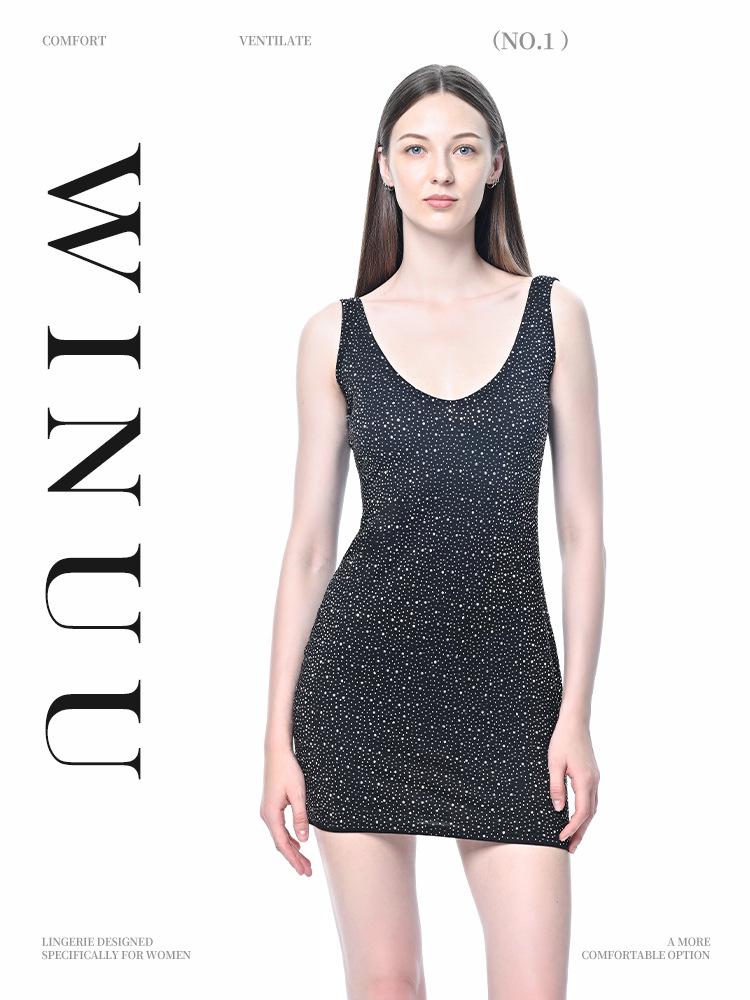European & American Rhinestone Embellished Backless Sleeveless Bodycon Dress One Size чёрный