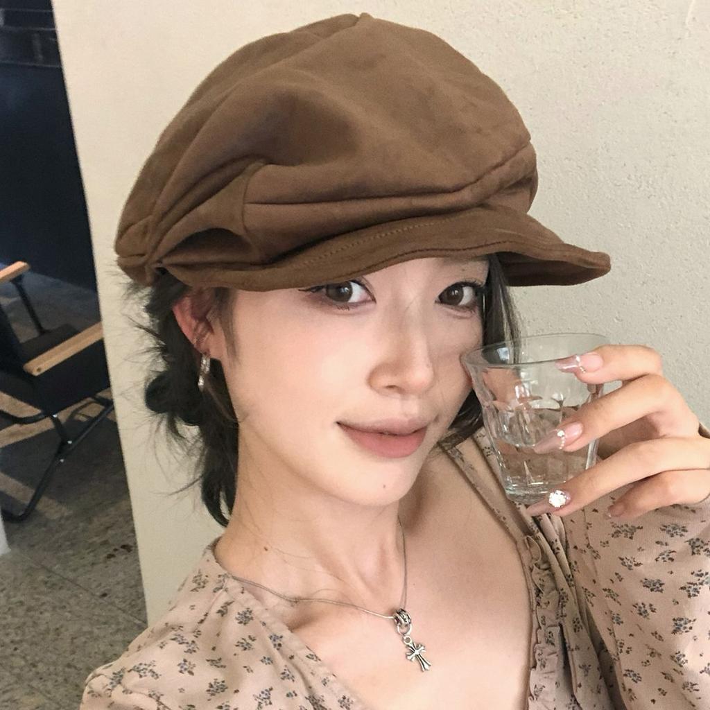 Early Autumn Pleated Forward Hat, Niche Irregular Cloud Beret, Autumn and Winter Face-enhancing Vintage Newsboy Hat