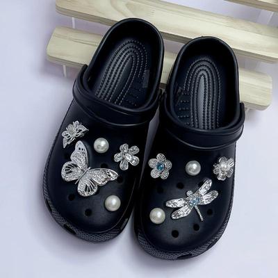 5/10Pcs Fashion Shoe Charms Set for Sandals Clogs Pins Accessories Diamond Butterfly Flower Personalized Sneaker Decorations