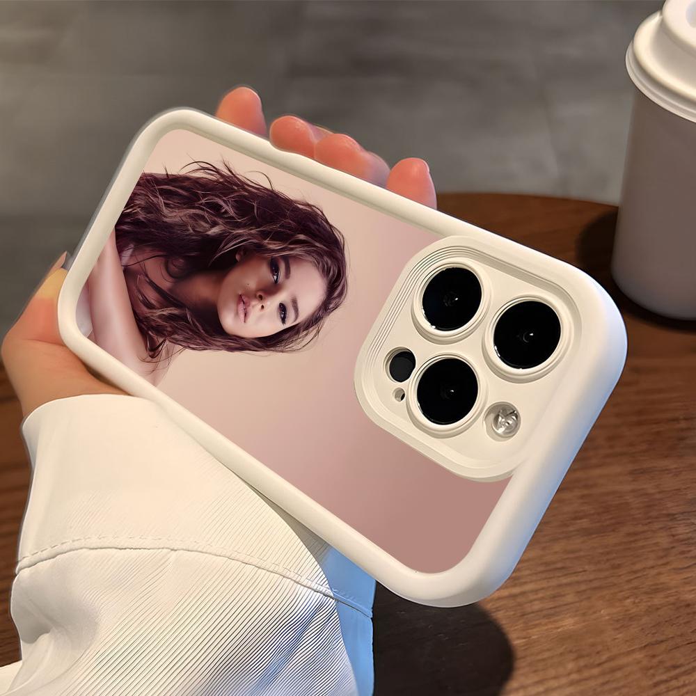 Hailee Steinfeld Thicken TPU Mobile Phone Case for iPhone 17 16 15 14 13 12 11 Air Pro Max Plus Colorful Cover