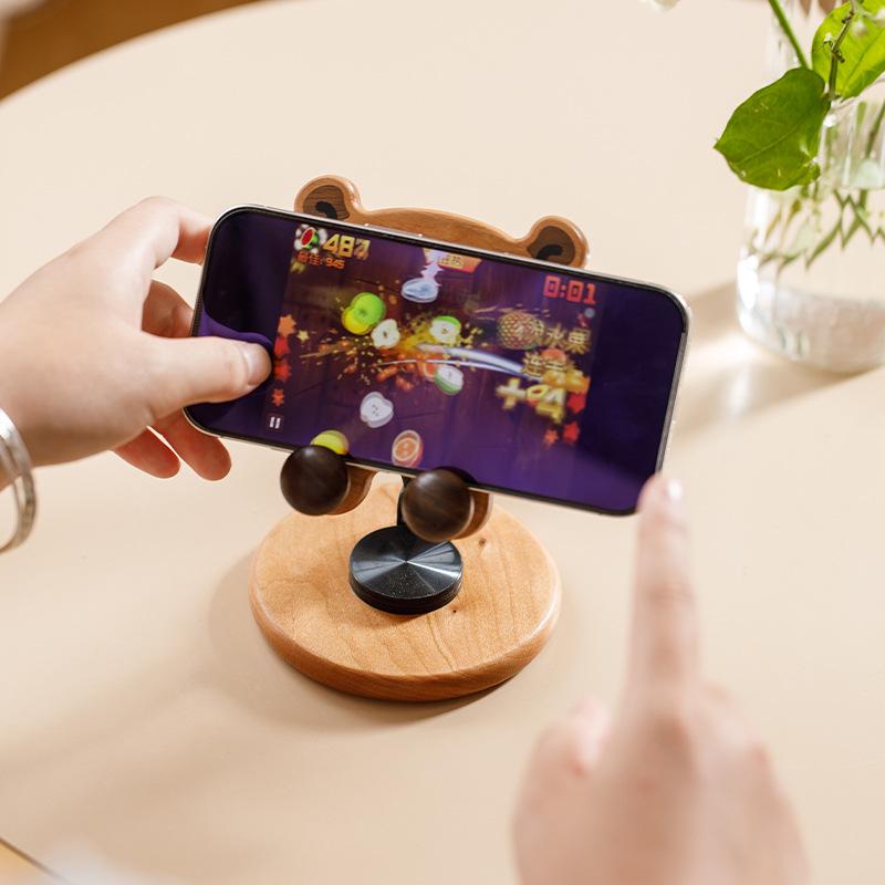 Capybara-Shaped Wooden Phone Holder: Handcrafted Multi-Wood Desktop Gift