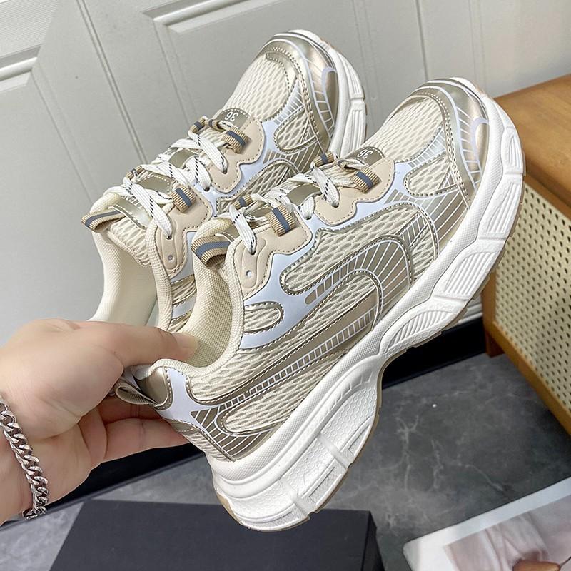 2025 Spring and Autumn New Lightweight Casual Sports Shoes Versatile Women's Thick-soled Mesh Breathable Soft-soled Sports Shoes