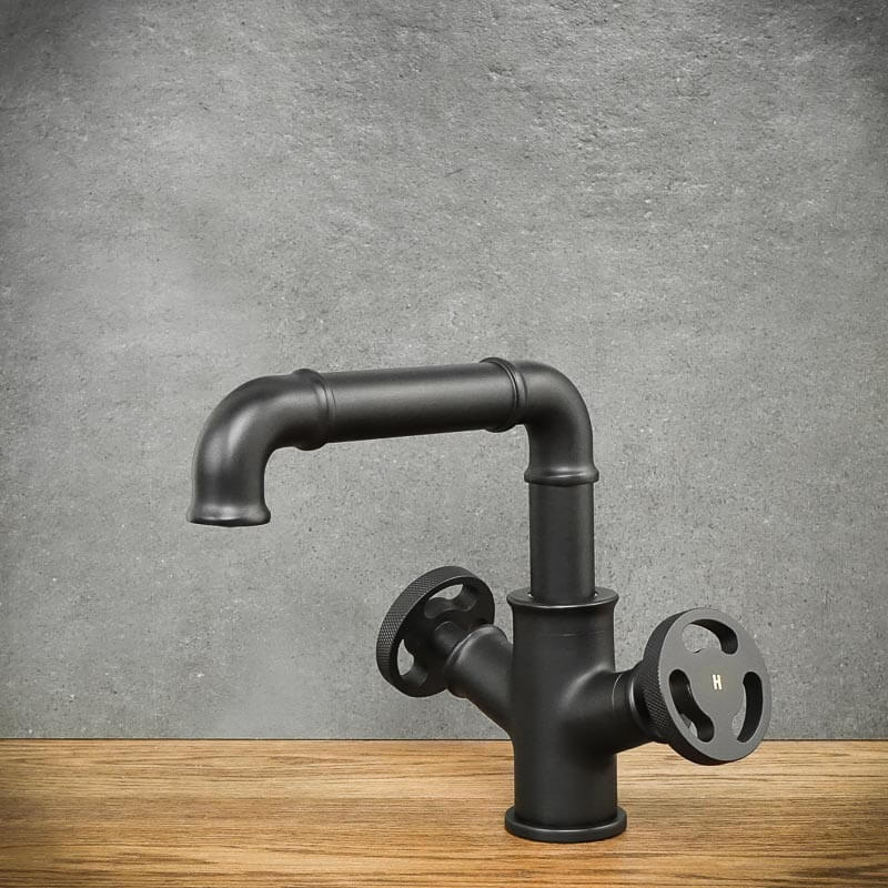 DARTFORD 1 low black free-standing washbasin tap