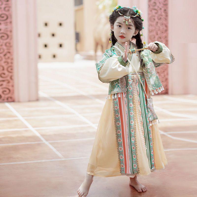 Autumn Western-Style Ethnic Hanfu: Girls' Retro Performance Costume