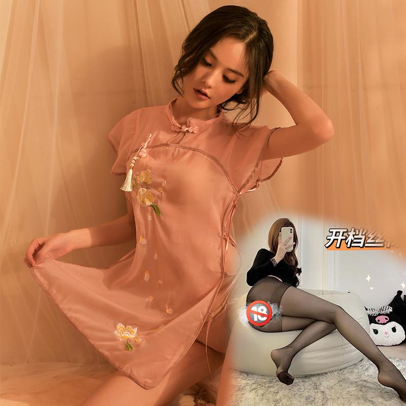 Sex Underwear Passion Perspective Temptation Classical Stand-up Collar Cheongsam Retro Embroidery Split Fork Sexy Hollow Pajamas