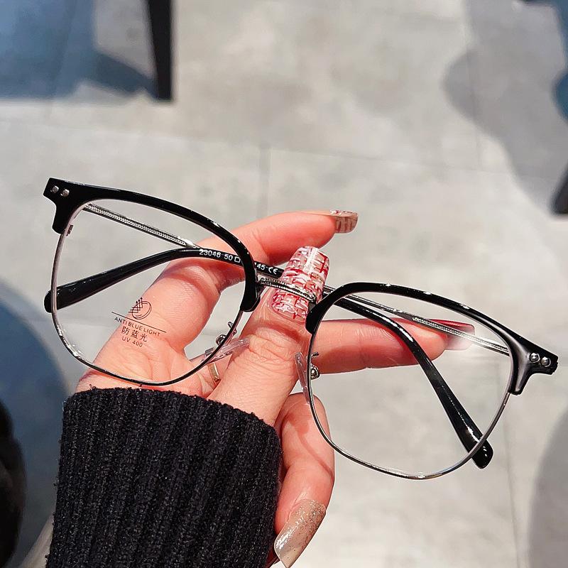 Anti-blue Light Glasses Square Metal Eyewear Women Men Light and Fresh Eyeglasses Blue Light Blocking Man Lady Computer Eyeglas