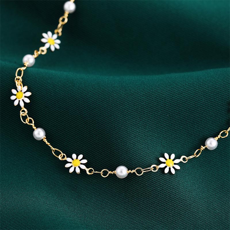 Summer New Daisy Flower Chain Anklets for Women Trendy Beach Starfish Shell Beads Anklet Bracelet On Leg Foot Chain Boho Jewelry