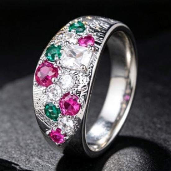 Vintage Textured Gemstone Wide Ring Palace-style Red and Green Zircon Mixed-set Zircon Ring