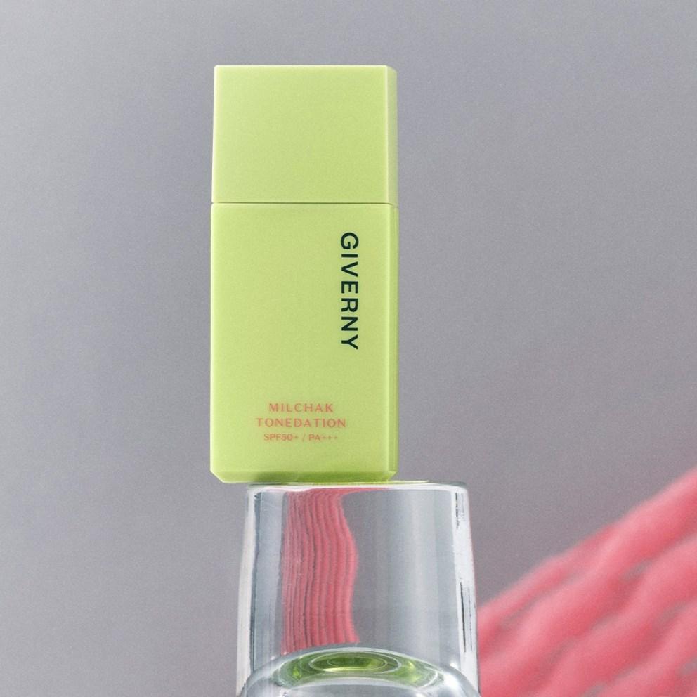 Giverny Milchak Toundation Tone-Up Makeup Base 30ml