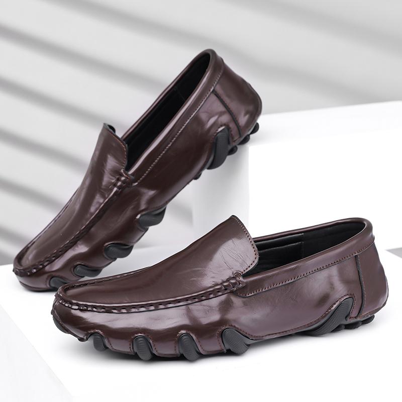 New Arrival Man Casual Shoes Handmade Genuine Leather Loafers Comfortable Men Slip on Flats Soft Moccasins Outdoor Hiking Shoes