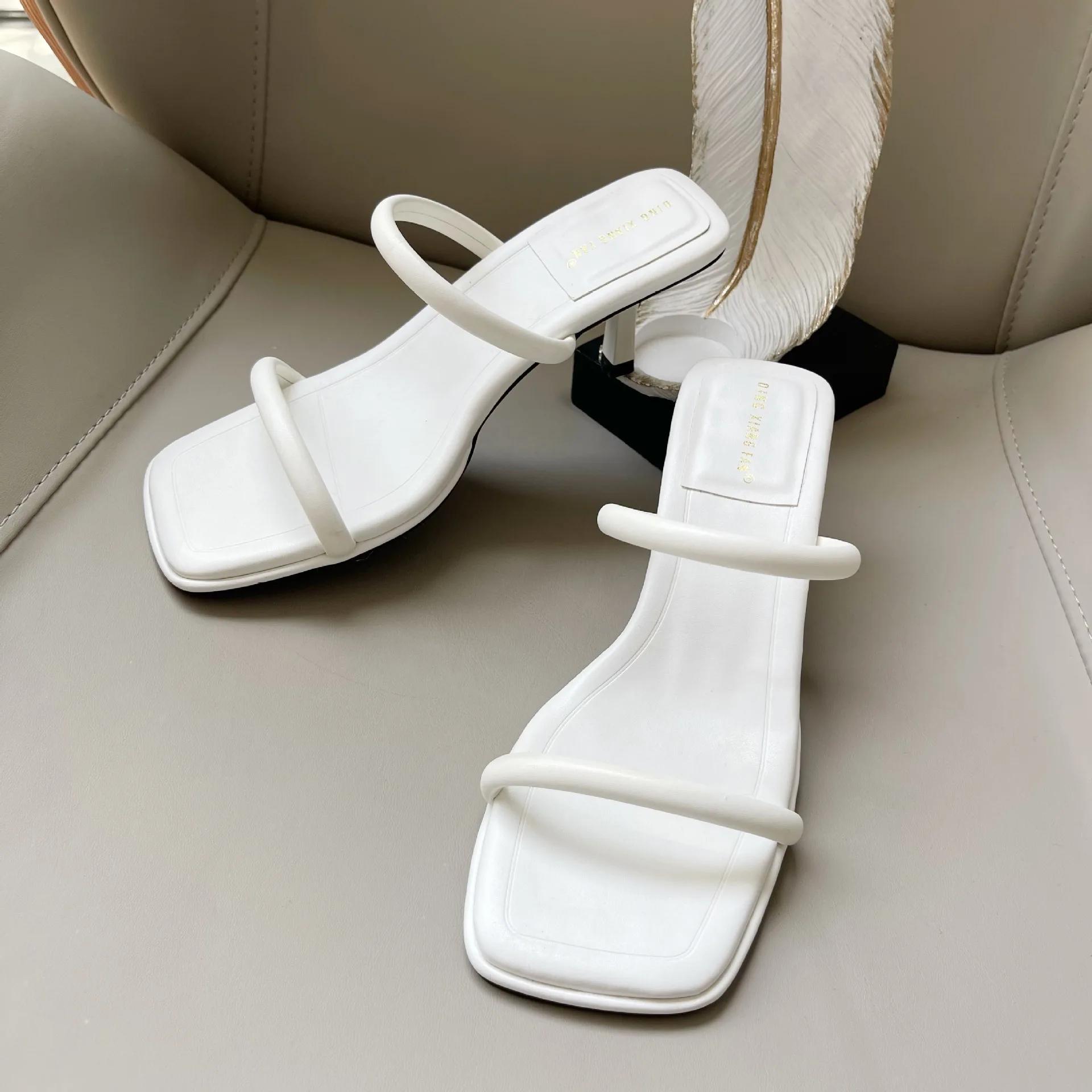 

Празднуйте летнюю моду Синие женские сандалии Тонкий высокий каблук Узкий ремешок Гладиатор Квадратный носок Туфли для платья Женская мода 2024 40 35 белый