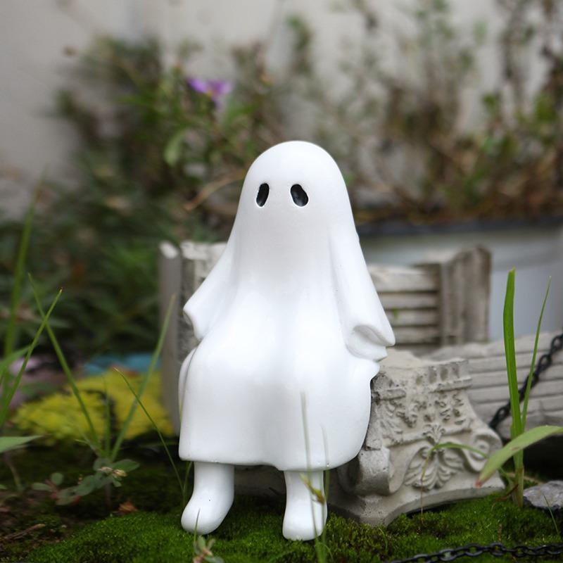 Garden Ghost Statue Ornament, Resin Outdoor Courtyard Bonsai Decoration Landscape, Halloween Gift