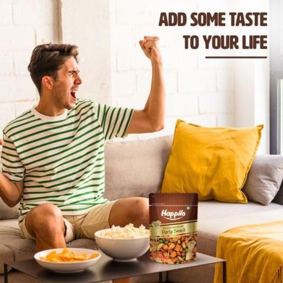 Happilo Party Snack 160g, Peanuts, Green Peas, Broad Beans, Crunchy and Flavorful, On-the-Go Snack